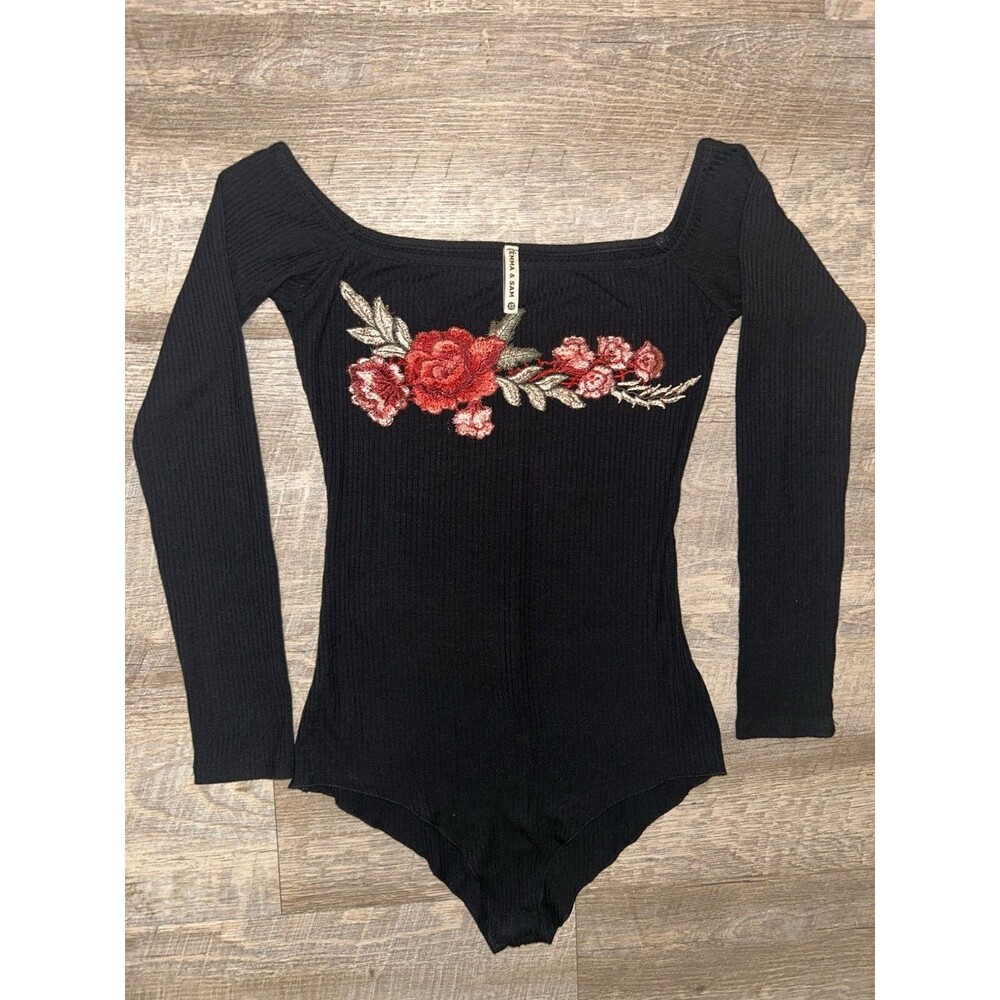 Emma & Sam LF Black Ribbed Bodysuit Size XS Floral Embroidered Long Sleeve USA